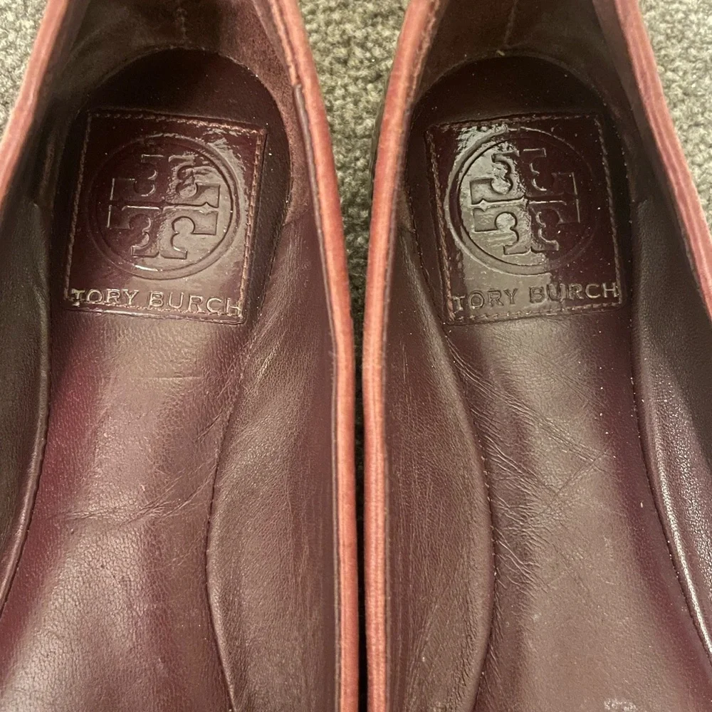 Tory Burch Women's Burgundy Leather Logo Ballet Flats Size 7